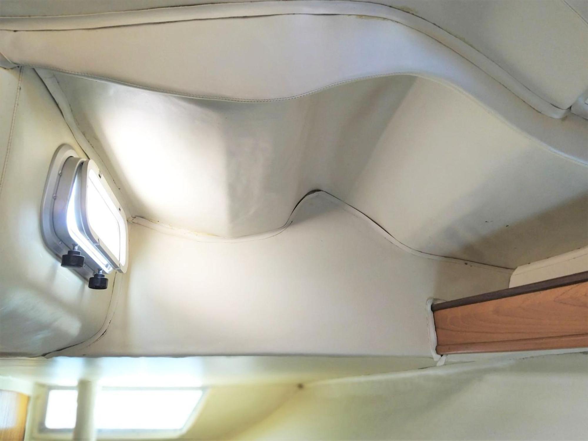 Apartamento Be Local - Sleep Aboard The Santa Maria Sailing Boat In Lisboa Exterior foto